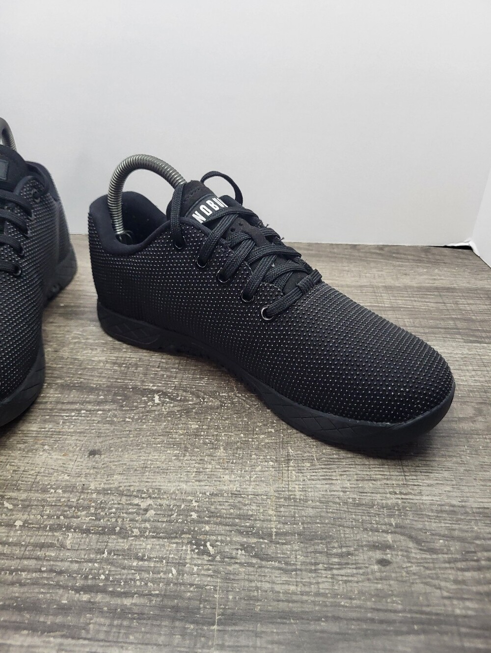 NOBULL Outwork Triple Black Trainer Shoes Sneakers Women's 8.5 Men's 7 - Picture 3 of 10